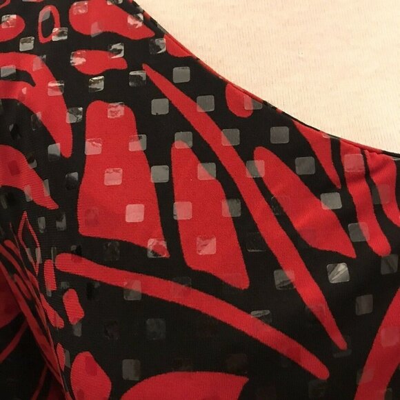 FASHION BUG, Size Large. Embellished Top. 1 Flared Sleeve. 1 Strap. Flirty. B11 - Picture 2 of 7